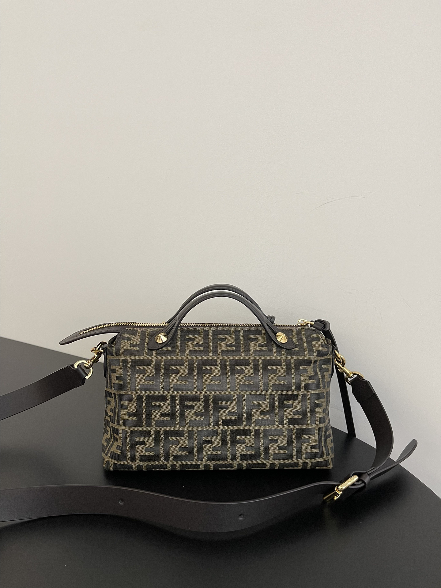 フェンディ「Fendi」By The Way Selleria ボストンバッグ