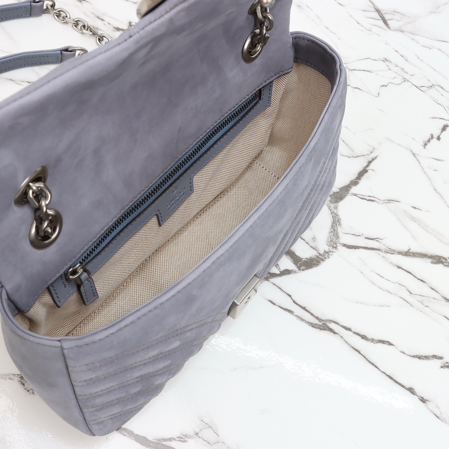 グッチ〔GGマーモント〕ミディアム ショルダーバッグ「GG Marmont Bag」