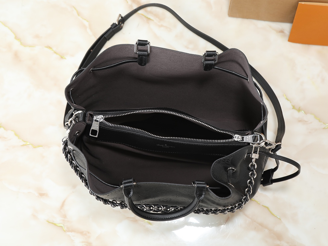 ルイ・ヴィトン ベラ･トート マヒナ 水筒包「Bella Tote」