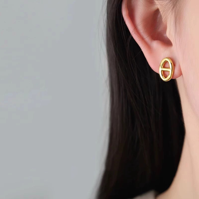 エルメス イヤリング、卓越した職人技の輝き