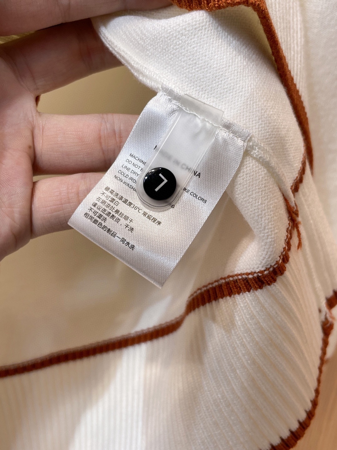 エルメス「Hermès」春季新作ラウンドネックスウェット