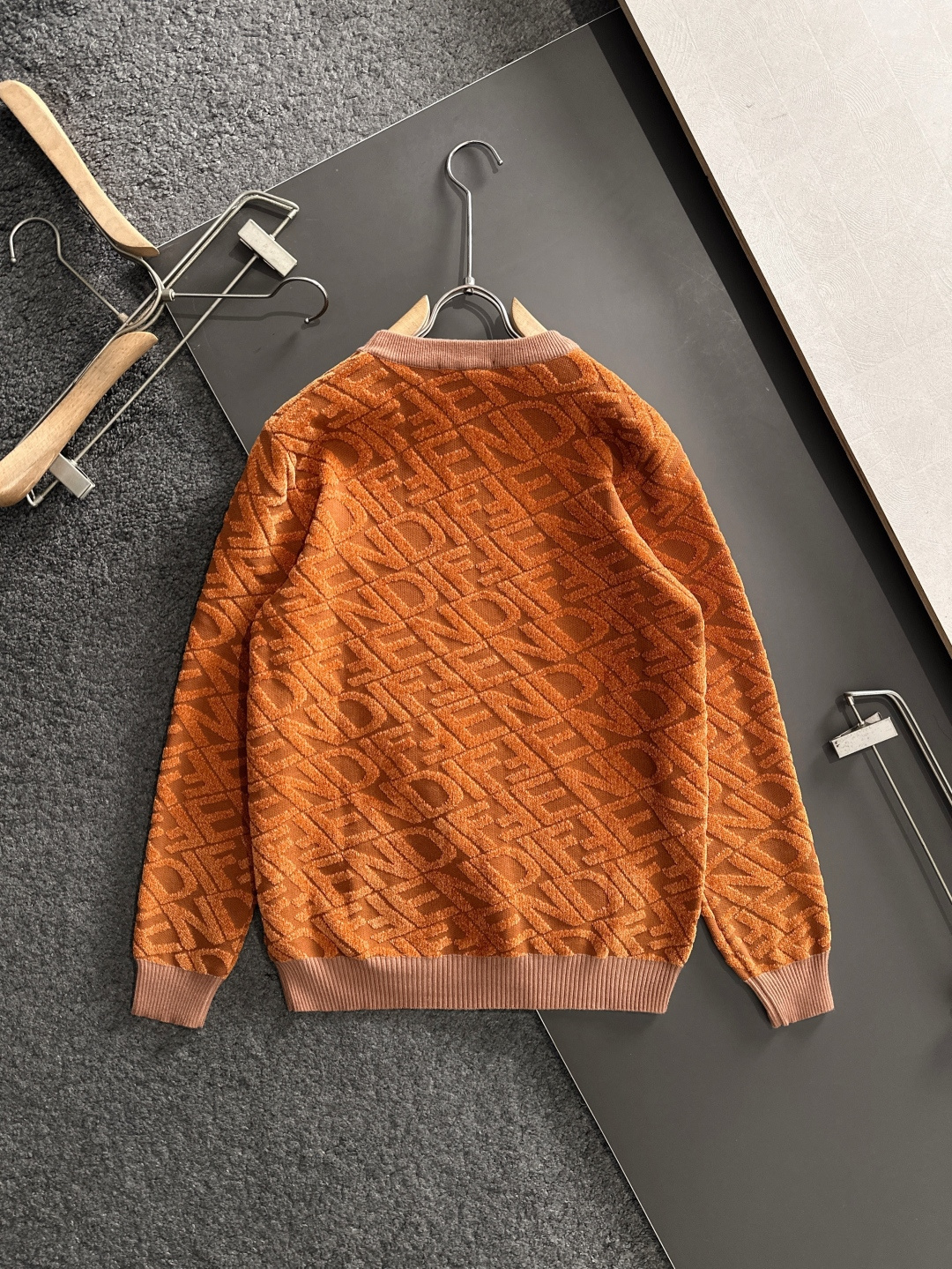 フェンディ「Fendi」2026新作ニットコレクション ニットウェア