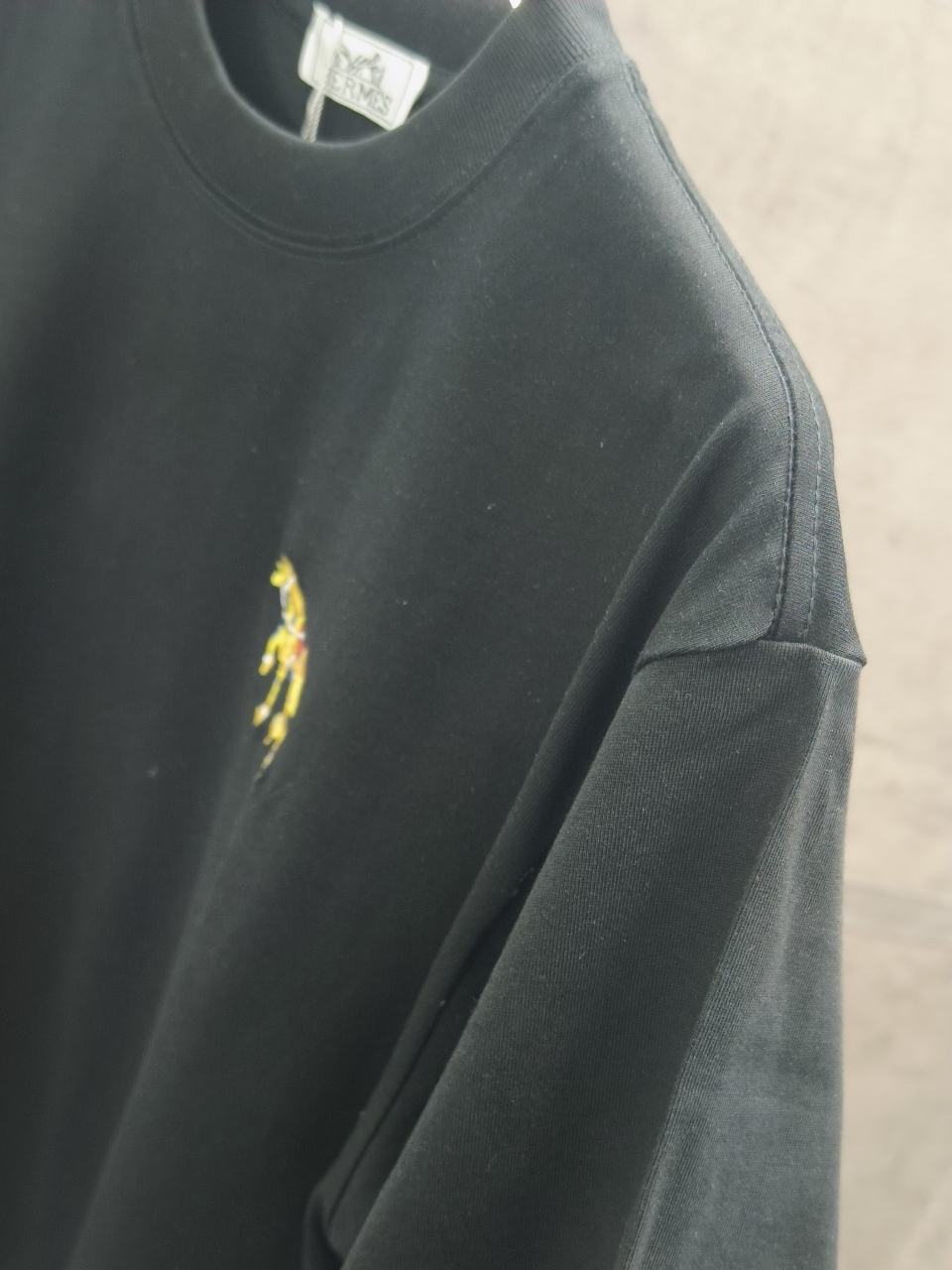 エルメス「Hermès」 クルーネックTシャツ 軽やかな着心地 春夏新作