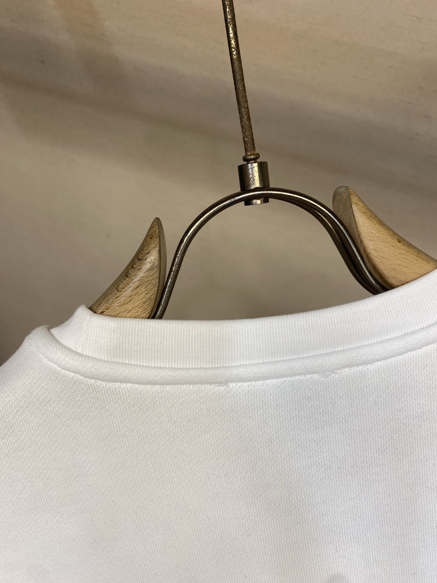 エルメス「Hermès」 クルーネックTシャツ 軽やかな着心地 春夏新作
