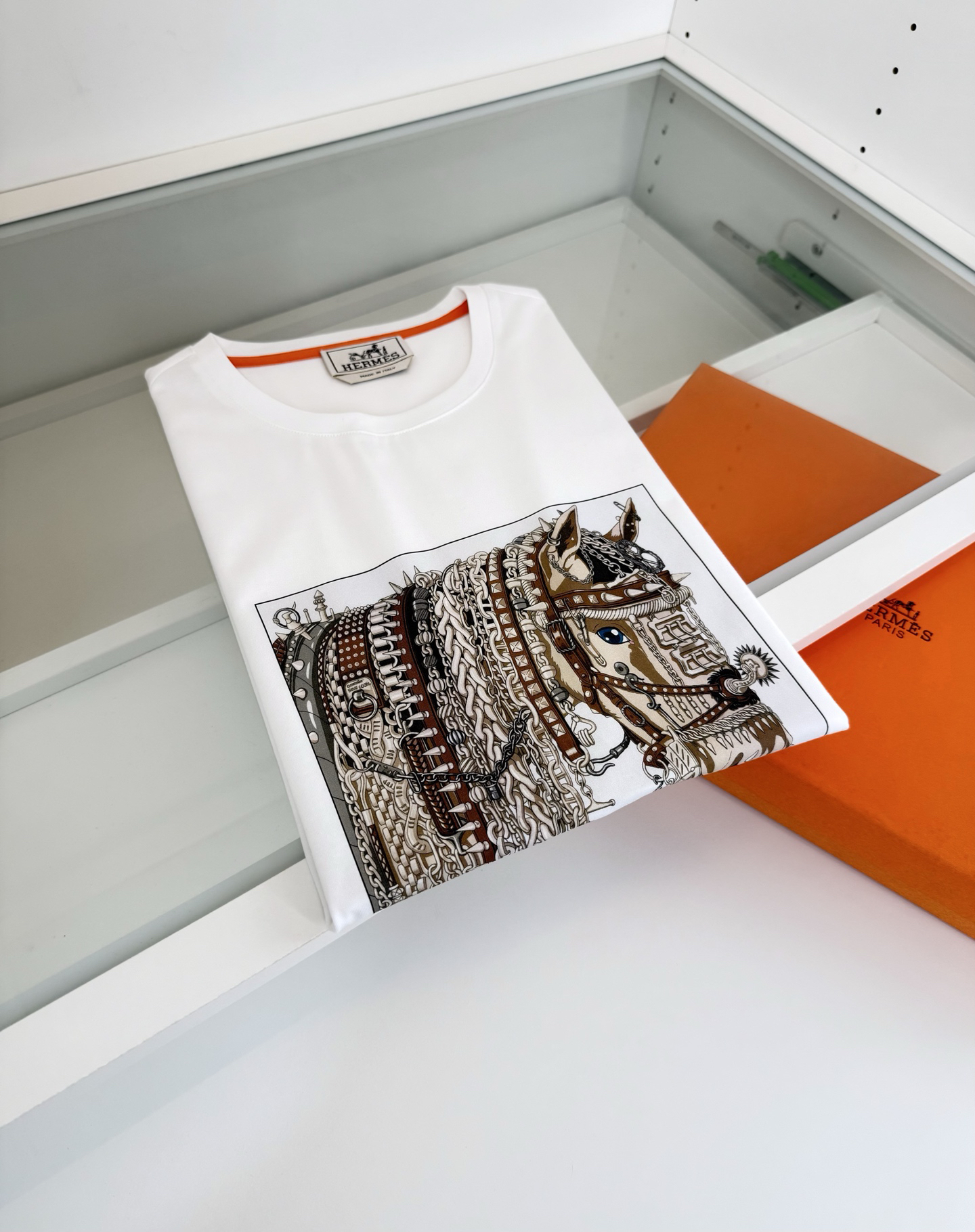 エルメス「Hermès」 クルーネックTシャツ 軽やかな着心地 春夏新作