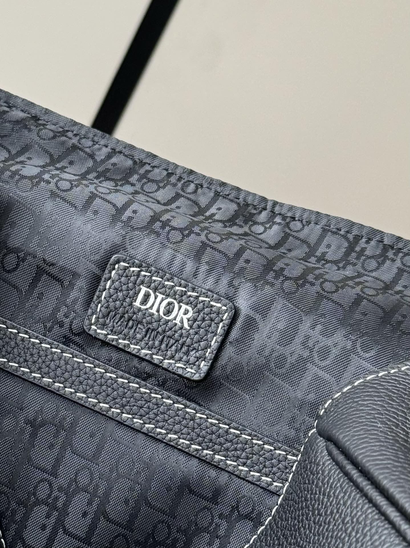 ディオール「Dior」B44 BLADE バックパック