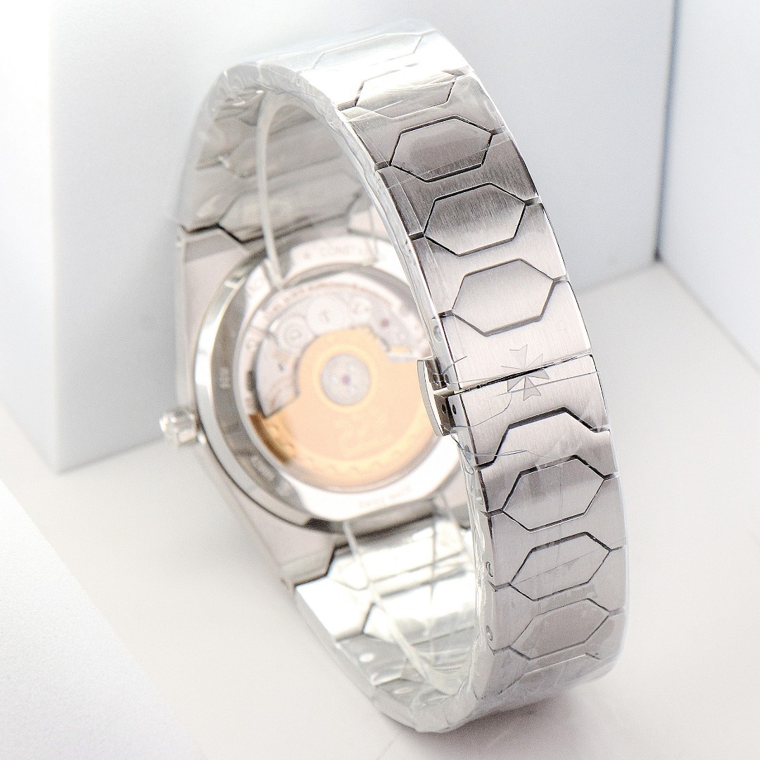ヴァシュロン・コンスタンタン イストリク 37mm