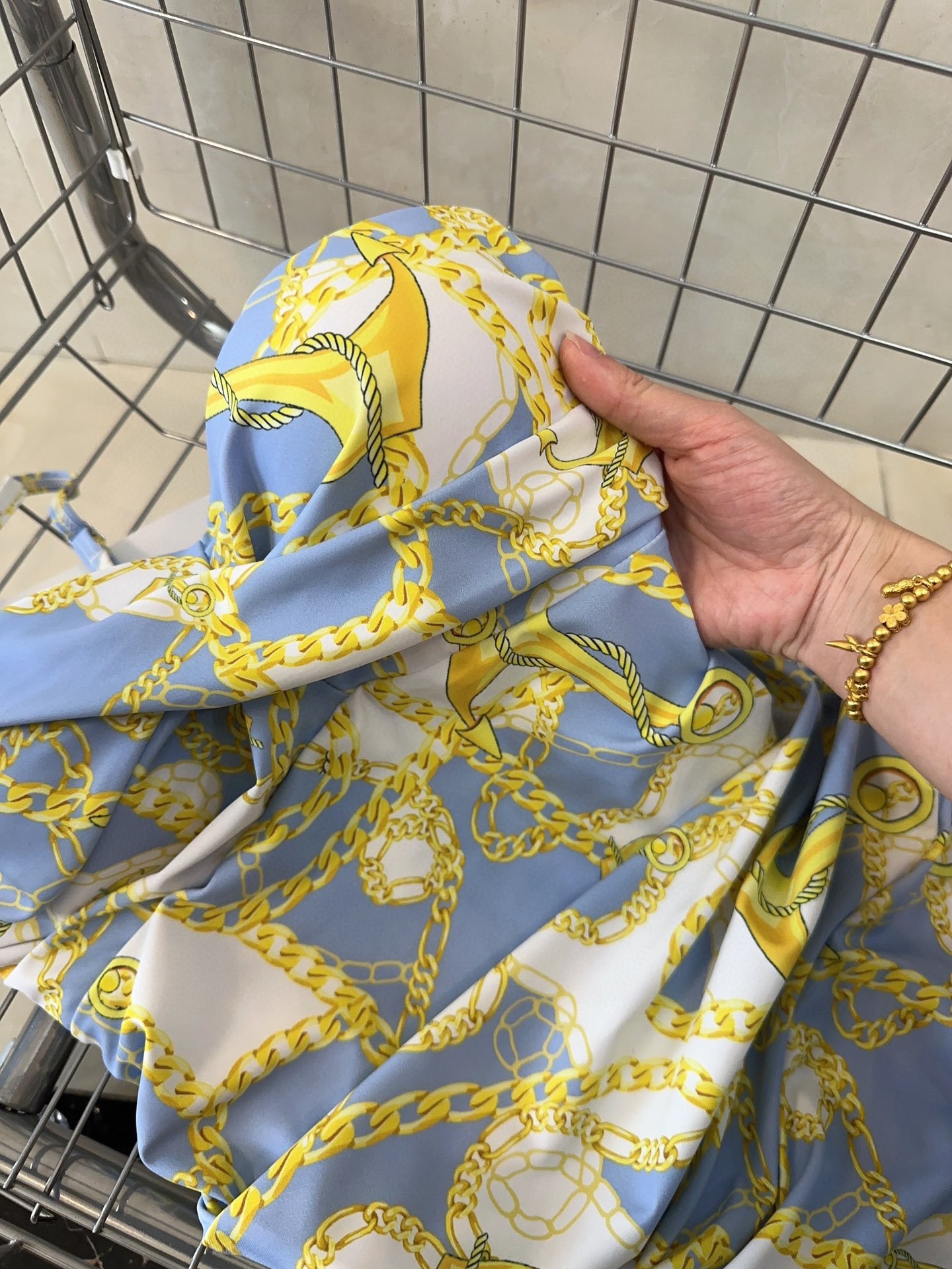 エルメス「Hermès」ワンピース水着「2025夏季限定・人気プレミアムスイム登場！」