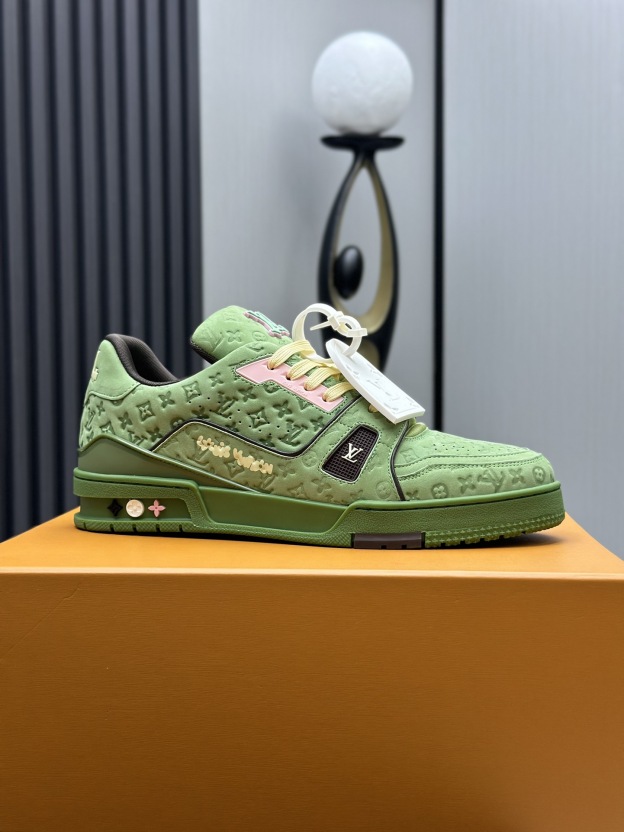 ルイ・ヴィトン「Louis Vuitton」LV トレイナー スニーカー #54