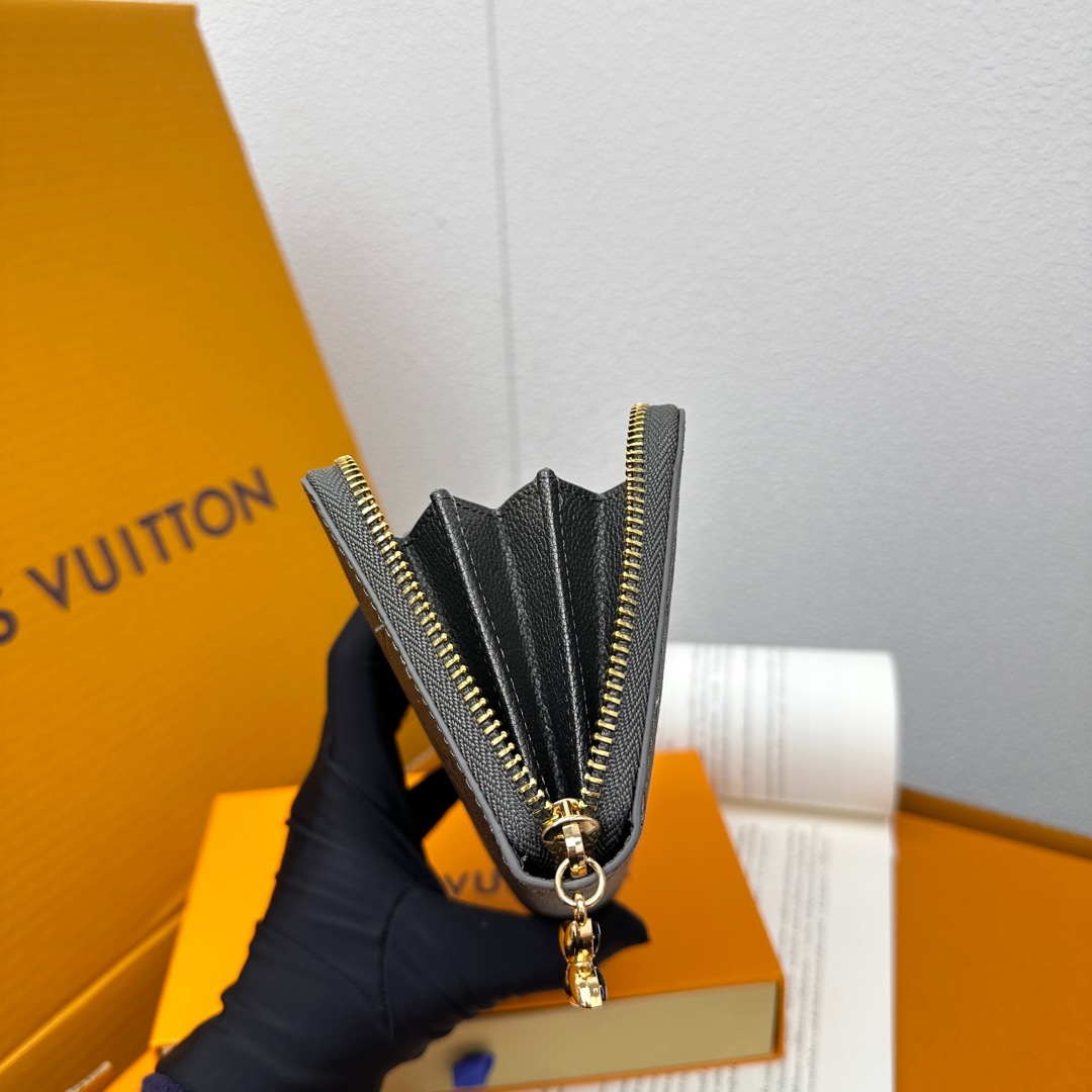 ルイ・ヴィトン「Louis Vuitton」ジッピー ウォレット