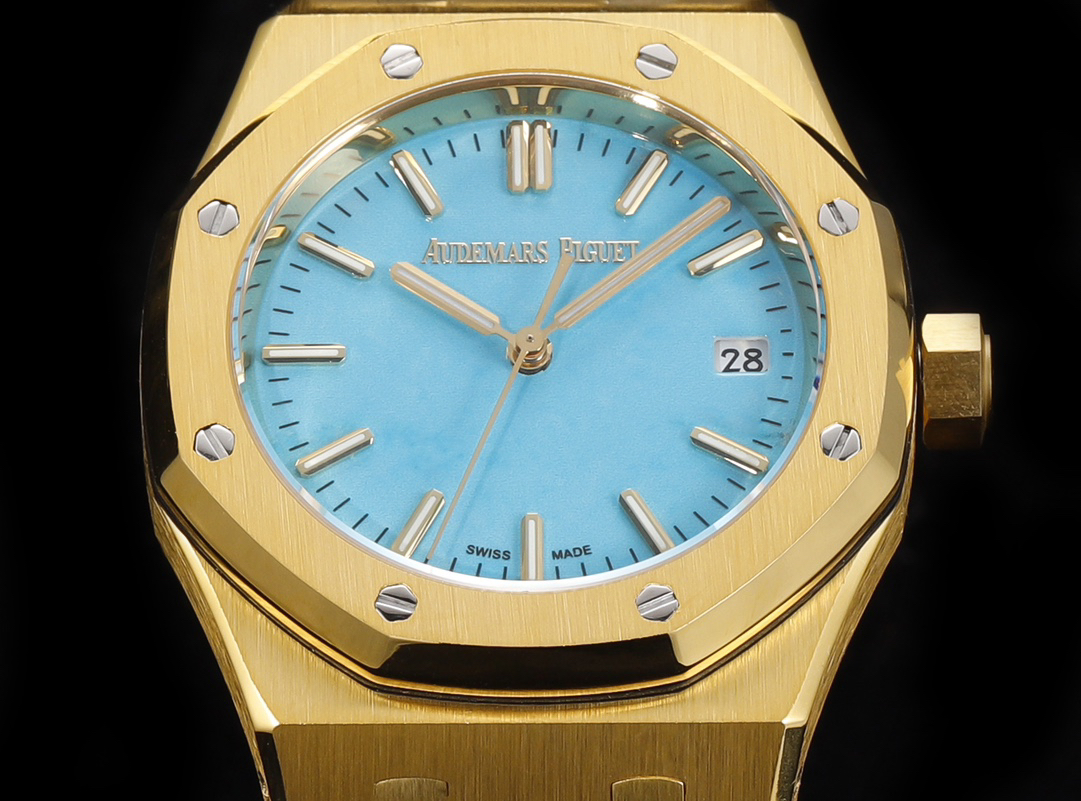 オーデマ ピゲ「Audemars Piguet」ロイヤルオーク 自動巻き腕時計 37mm