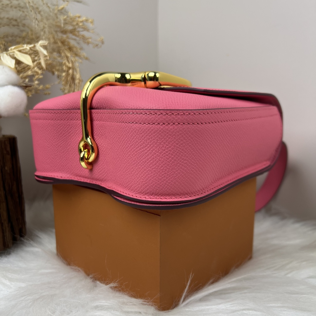 【厳選新入荷】エルメス Della Cavalleria Mini サドル金具クロスボディバッグ「乗馬モチーフ本革ショルダー」