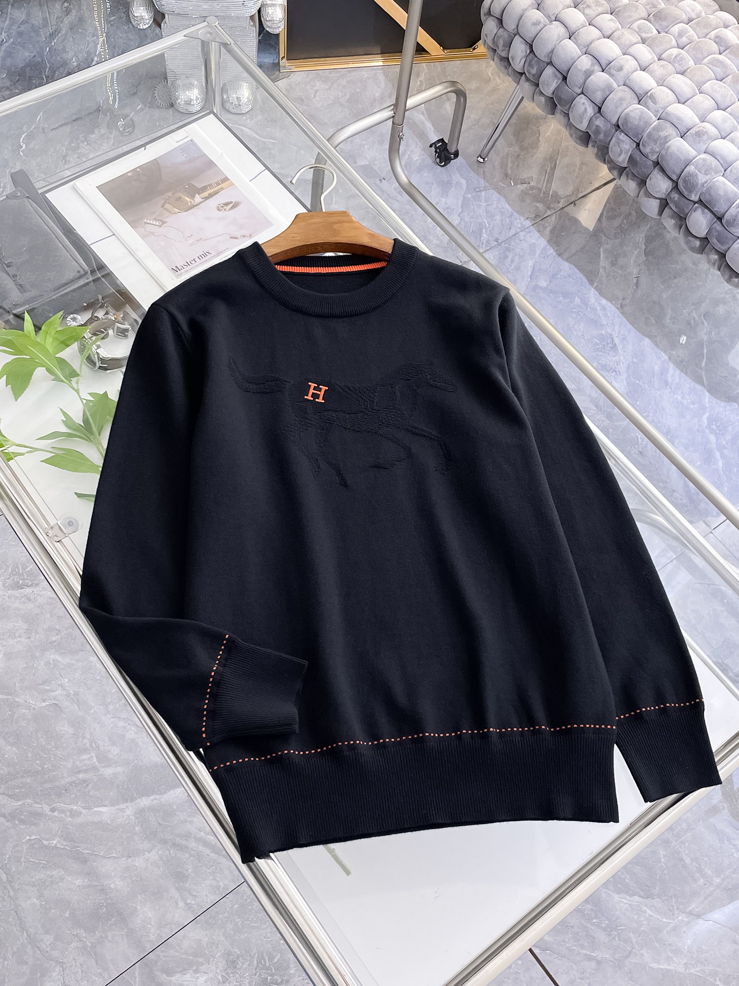 エルメス「Hermès」秋冬用ウール混紡クルーネックニットセーター