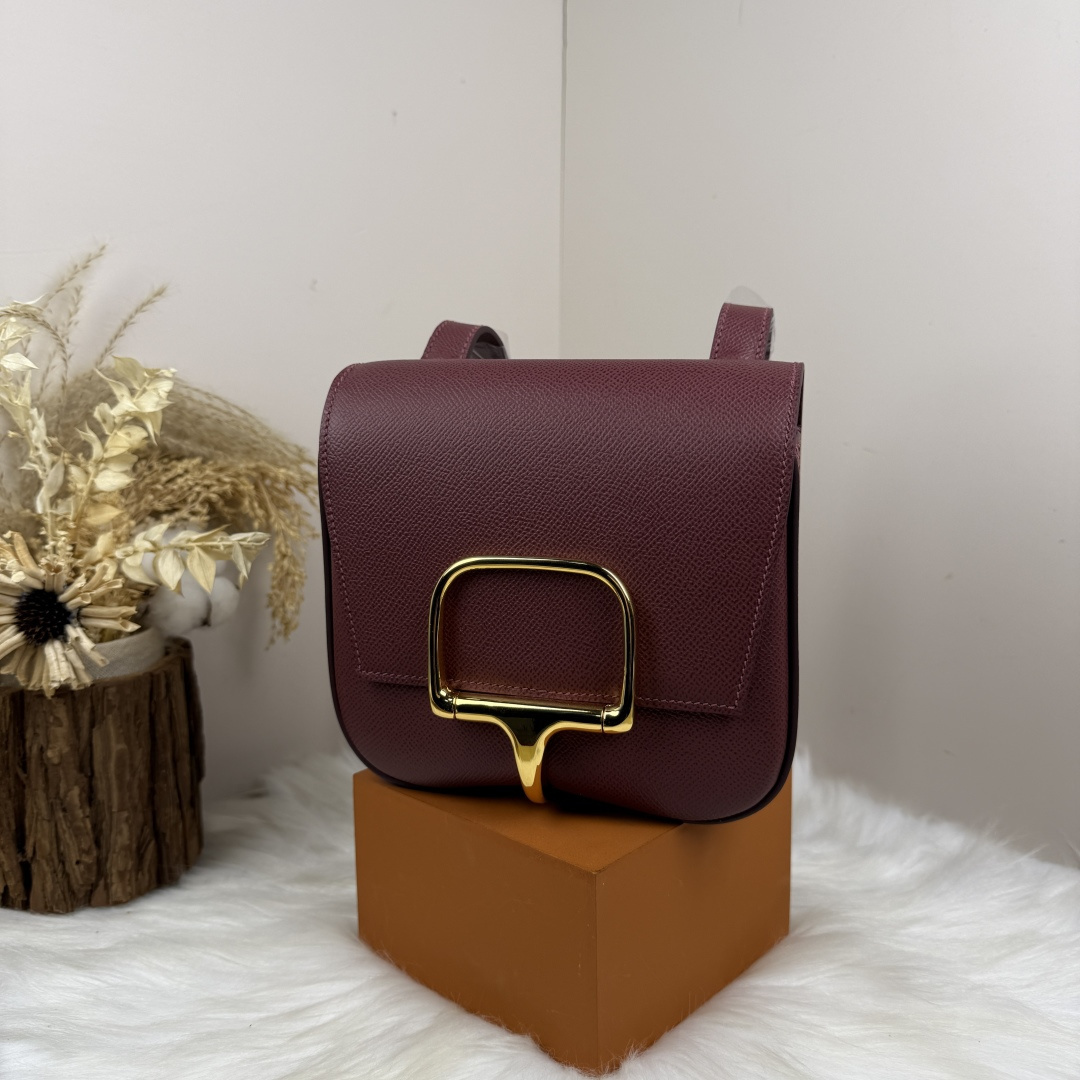 【厳選新入荷】エルメス Della Cavalleria Mini サドル金具クロスボディバッグ「乗馬モチーフ本革ショルダー」