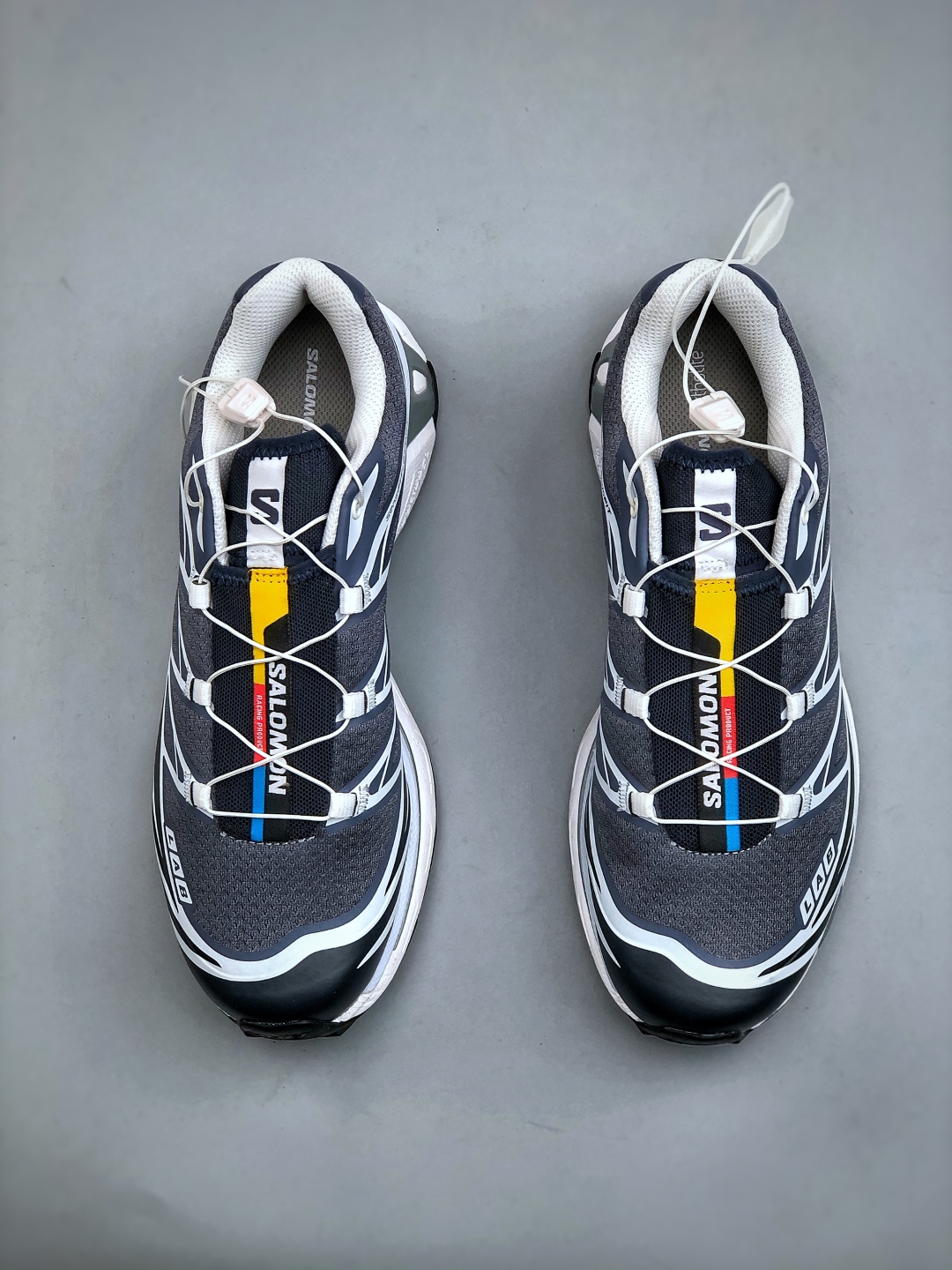 サロモン「SALOMON」XT-6 ユニセックス スポーツスタイルシューズ