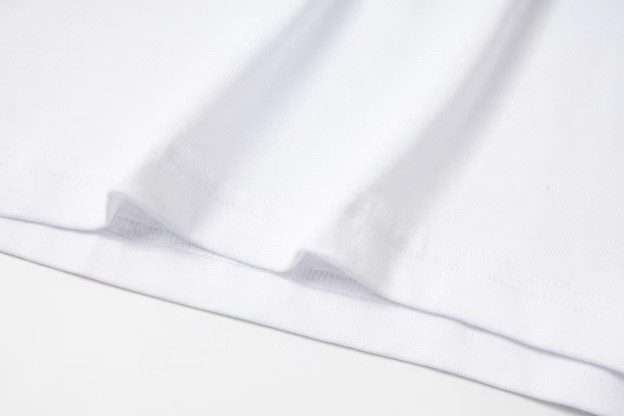 ヴェルサーチ「Versace」2024SS プレミアム プリントTシャツ