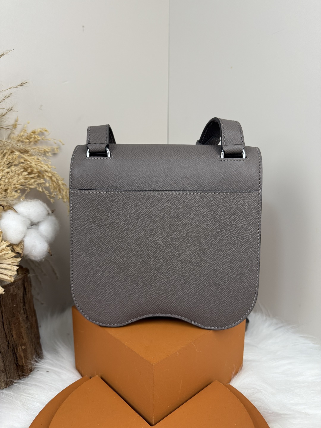 【厳選新入荷】エルメス Della Cavalleria Mini サドル金具クロスボディバッグ「乗馬モチーフ本革ショルダー」