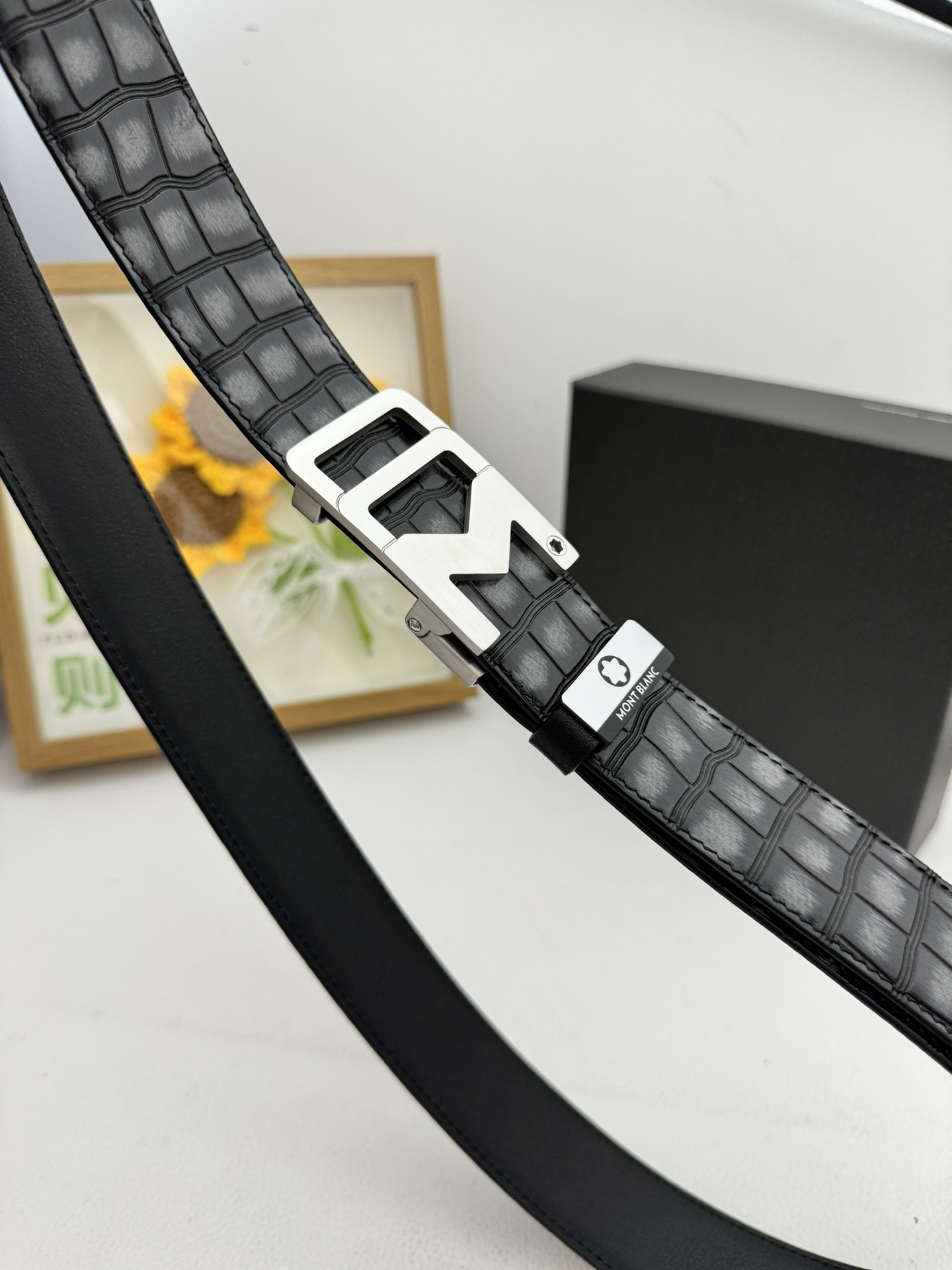 【厳選在庫】Montblanc ビジネスマン正装ベルト「全長約 100cm」