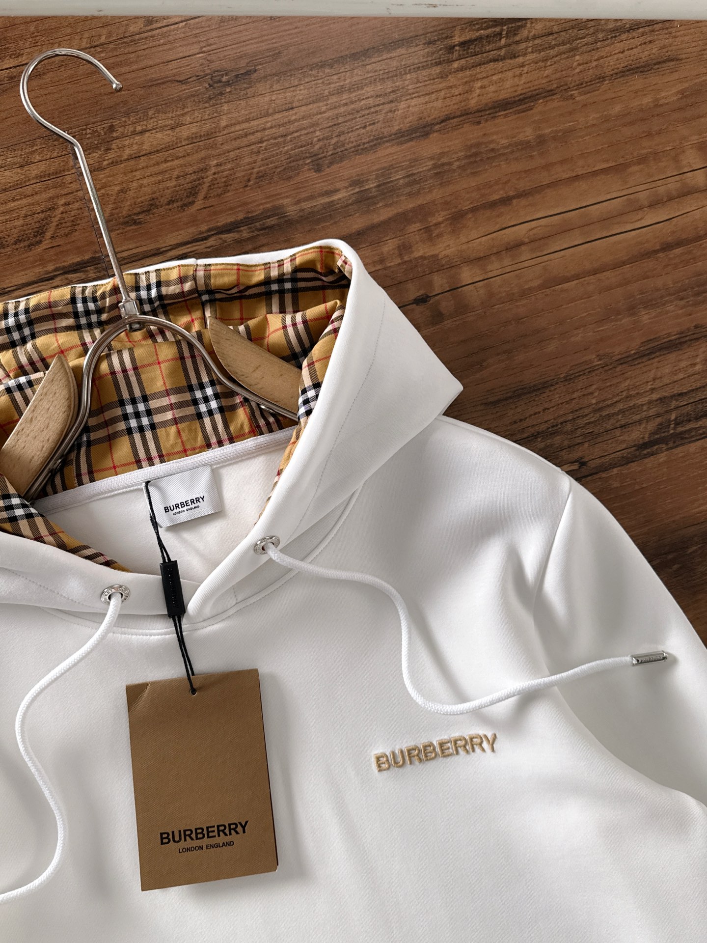 バーバリー「Burberry」メンズ  カジュアルスポーツ