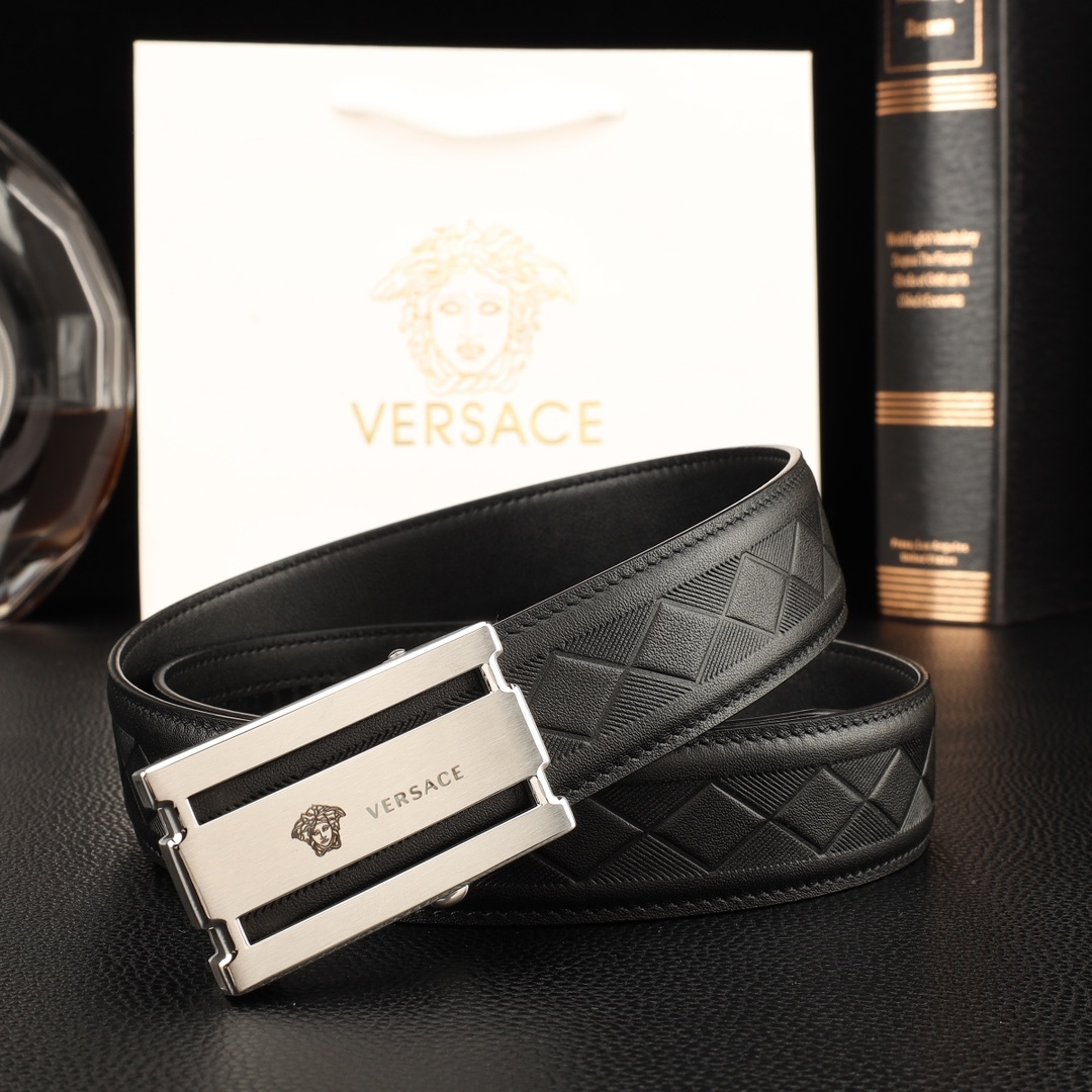 【先行新作】Versace トレンドラグジュアリーベルト 2 点セット「全長約 100cm」