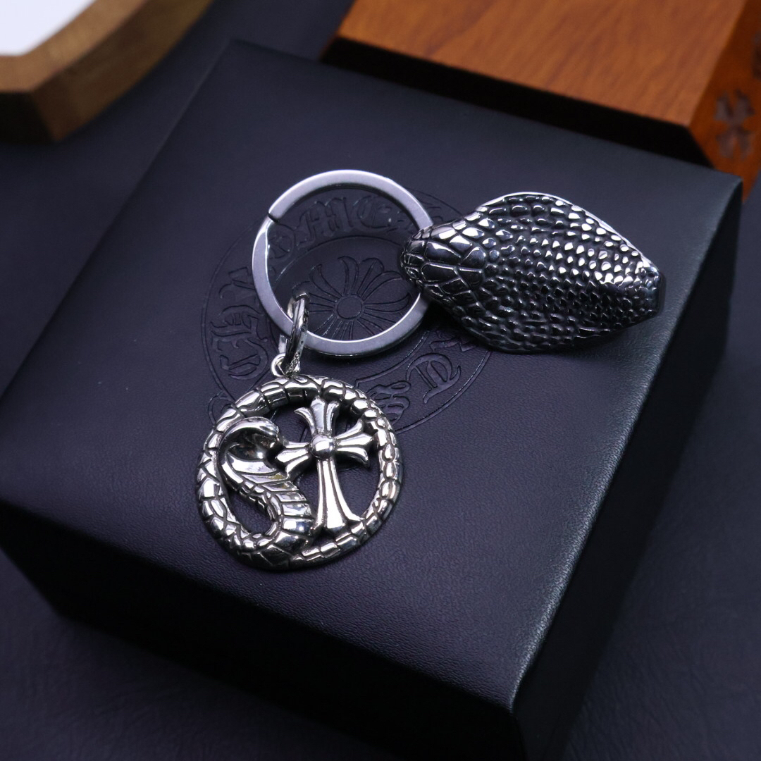 クロムハーツ「Chrome Hearts」キーホルダー＆バッグチャーム - トレンドシンボル