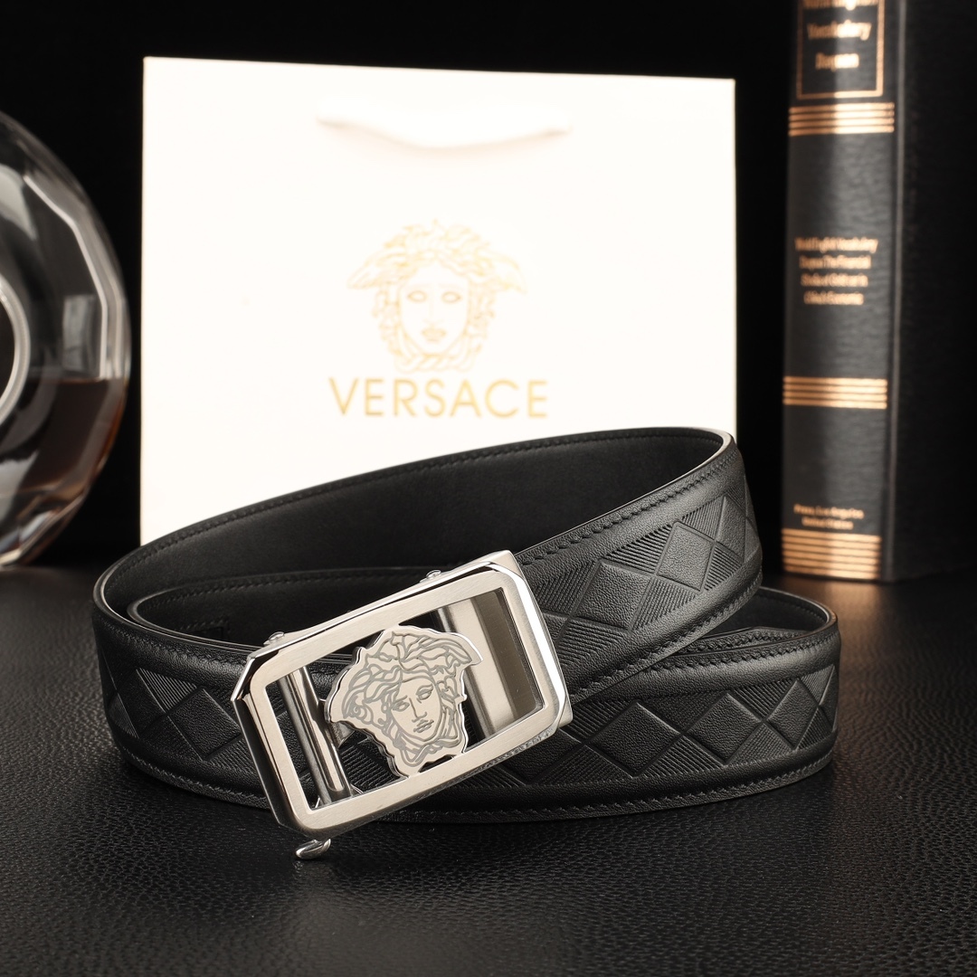 【先行新作】Versace トレンドラグジュアリーベルト 2 点セット「全長約 100cm」