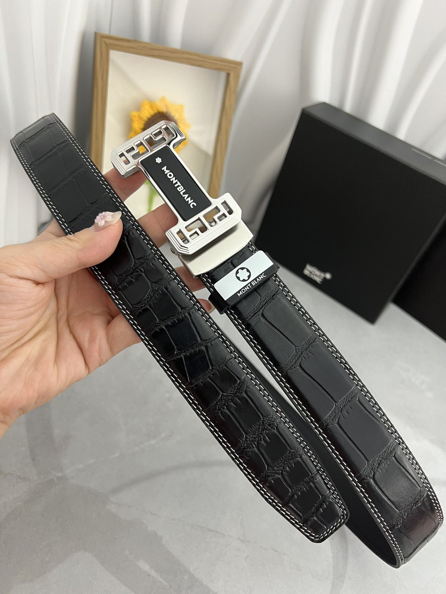 【厳選在庫】Montblanc ビジネスマン正装ベルト「全長約 100cm」