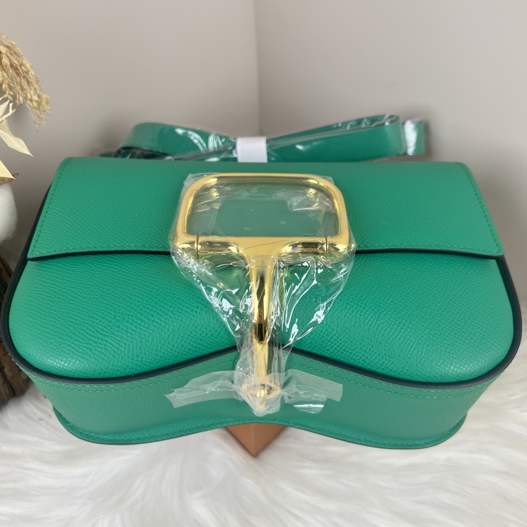 【厳選新入荷】エルメス Della Cavalleria Elan サドル金具クロスボディバッグ「乗馬モチーフ本革ショルダー」
