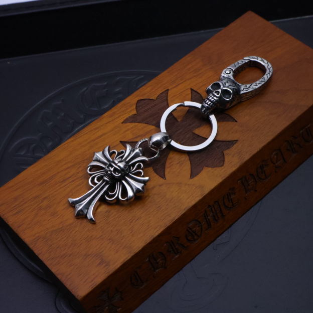 クロムハーツ「Chrome Hearts」キーホルダー＆バッグチャーム - トレンドシンボル