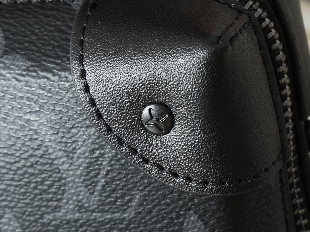 ルイ・ヴィトン「Louis Vuitton」Trunk Wallet メッセンジャーバッグ