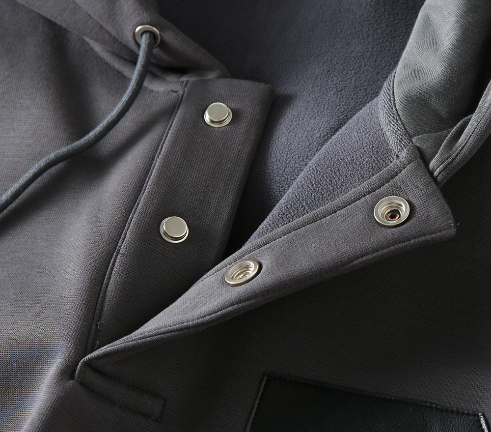 エルメス「Hermès」Empreintes sellier cuir 新型フード付きスウェットシャツ