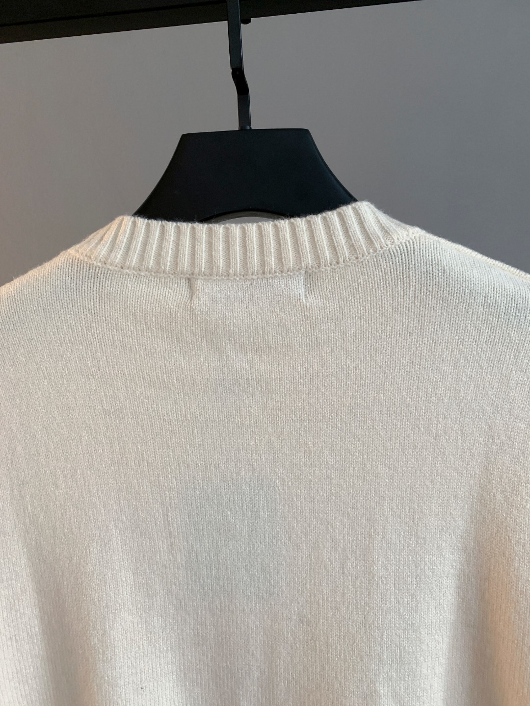 ルイ・ヴィトン「Louis Vuitton」ラウンドネックセーター