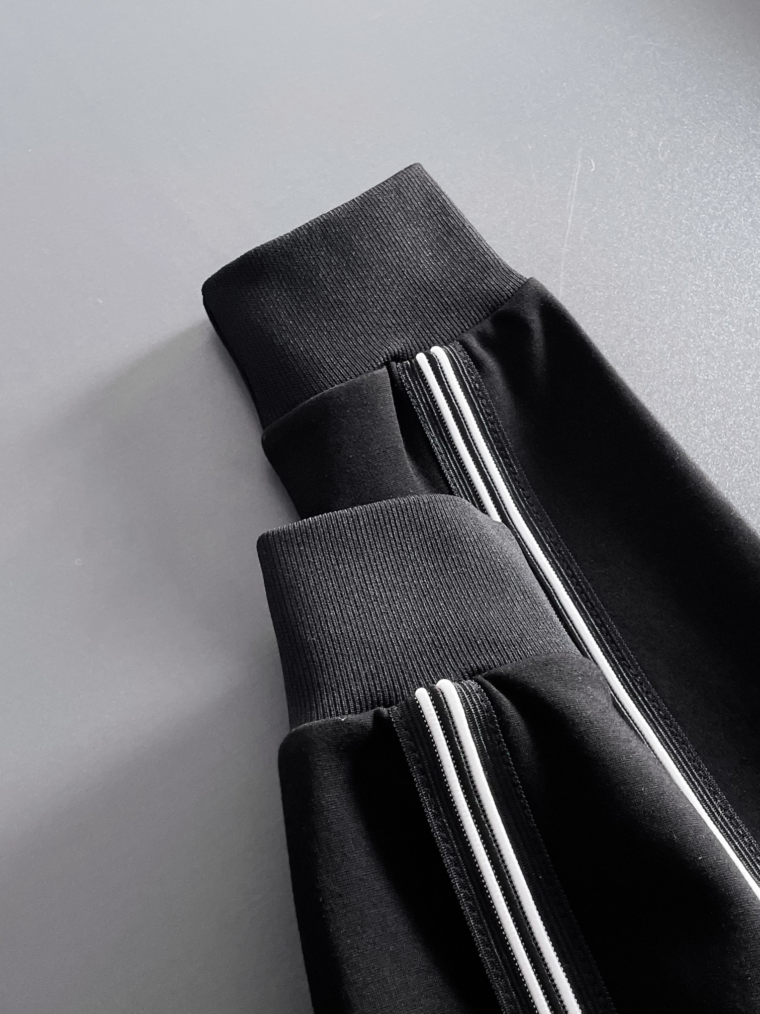 プラダ「Prada」メンズ  カジュアルスポーツセット