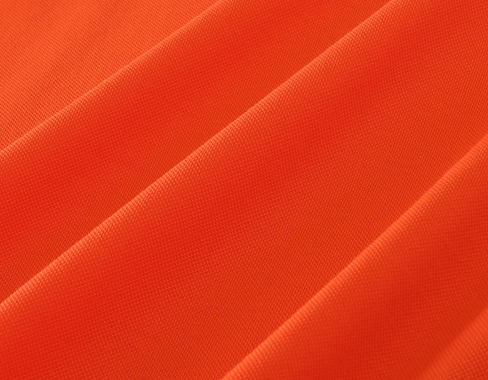 エルメス「Hermès」 春夏2026 刺繍コレクション Tシャツ