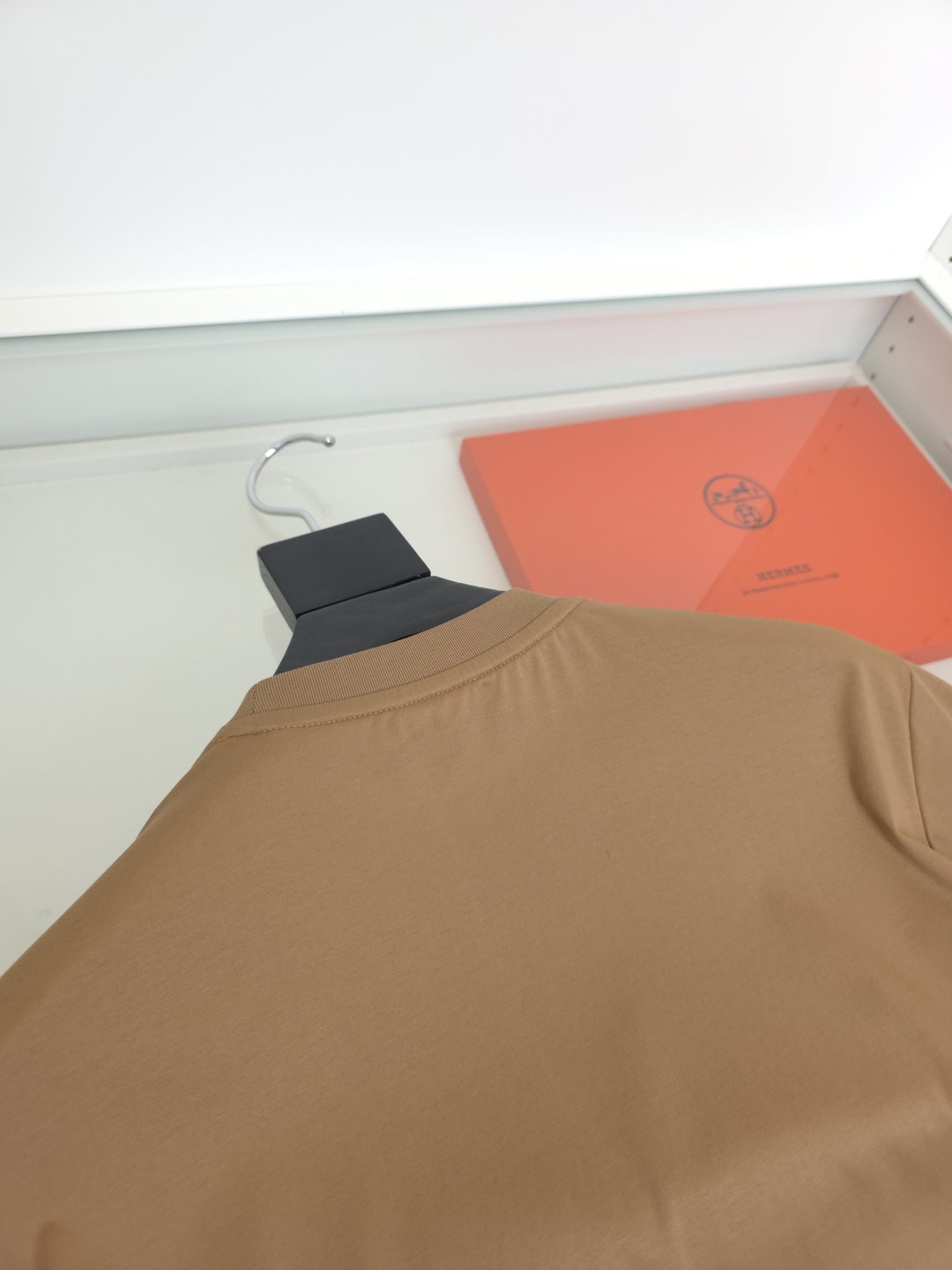 エルメス「Hermès」 クルーネックTシャツ 軽やかな着心地 春夏新作