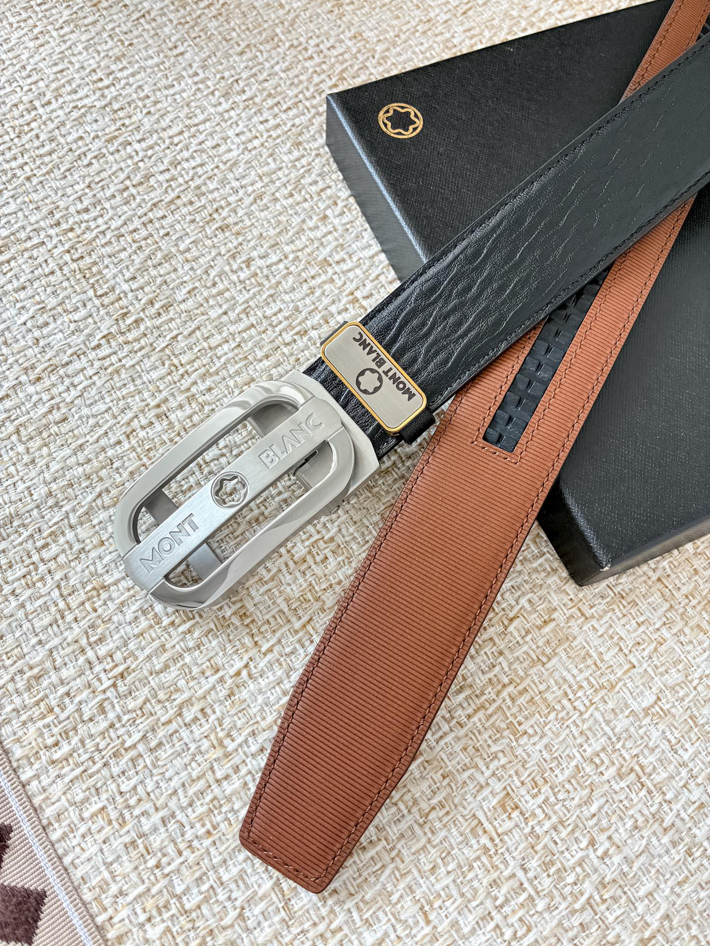 【厳選在庫】Montblanc ビジネスマン正装ベルト「全長約 100cm」