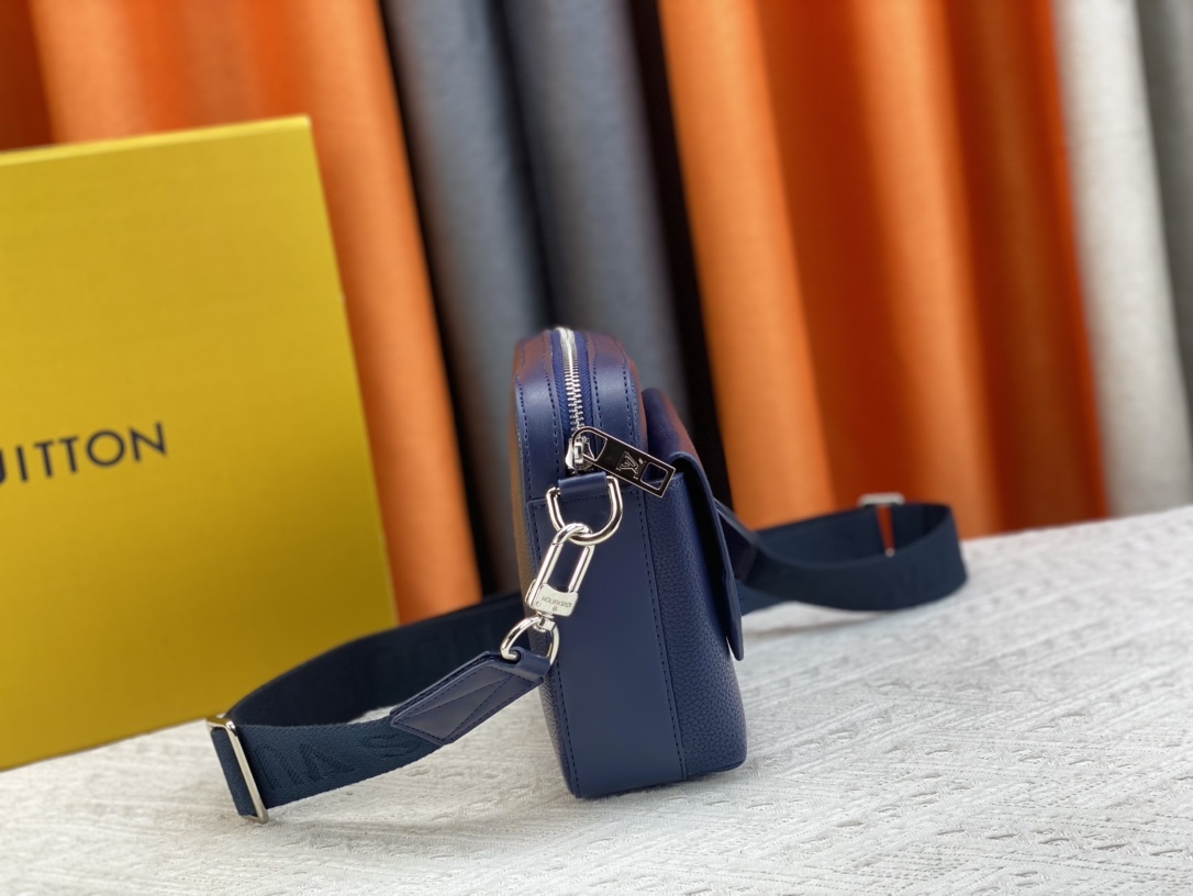 ルイ・ヴィトン「Louis Vuitton」 Fastline メッセンジャーバッグ