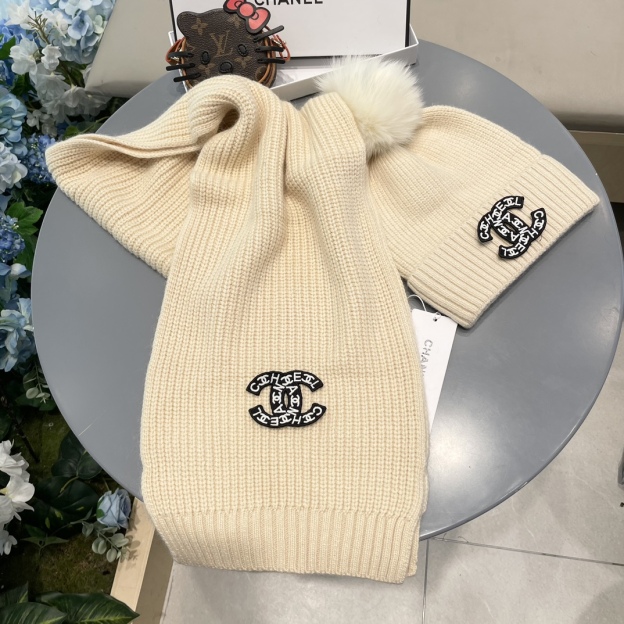【定番人気】シャネル 秋冬 防寒アクセサリー マフラー＆ハットセット