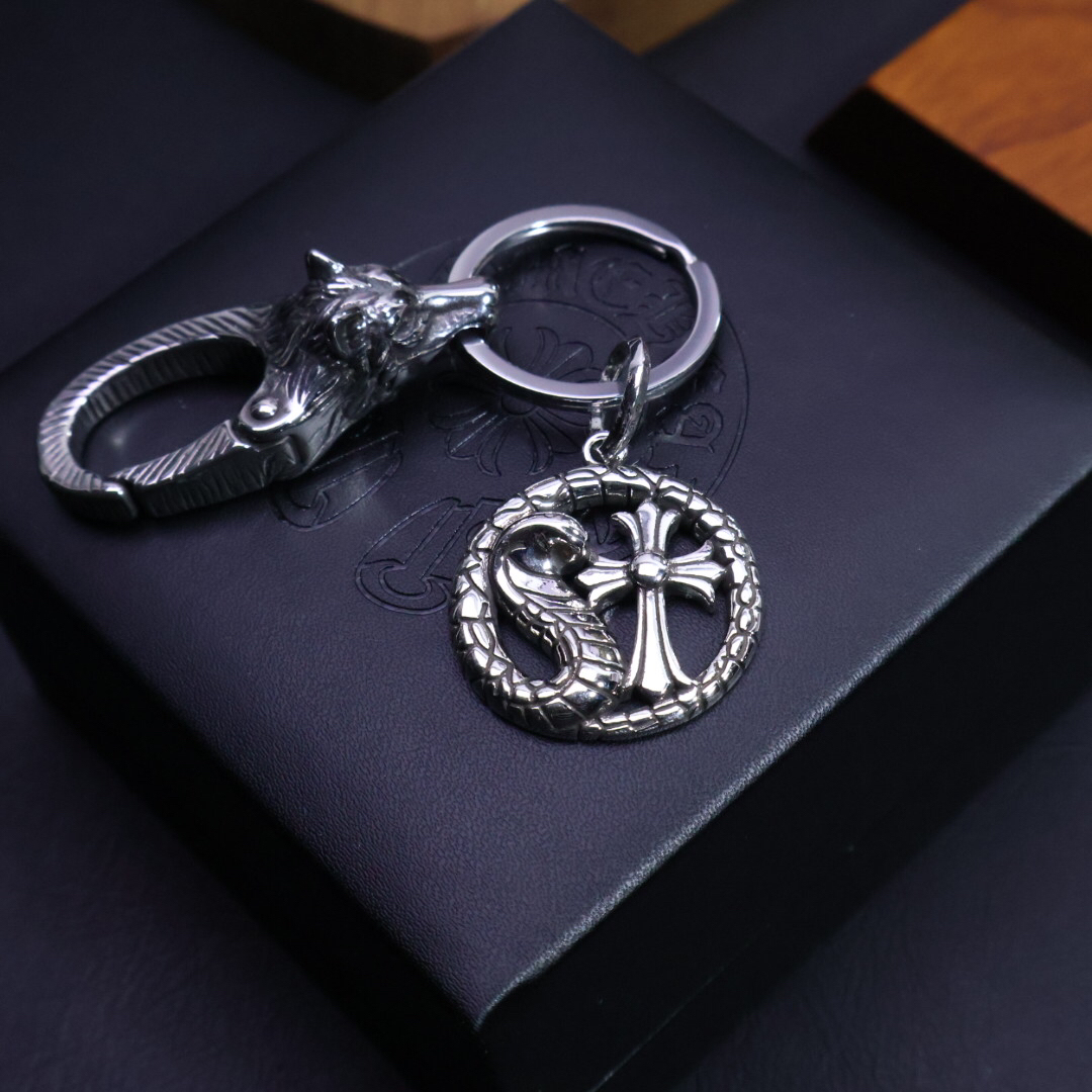 クロムハーツ「Chrome Hearts」キーホルダー＆バッグチャーム - トレンドシンボル