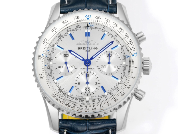 ブライトリング「Breitling」ナビタイマー B01 クロノグラフ 腕時計 43MM