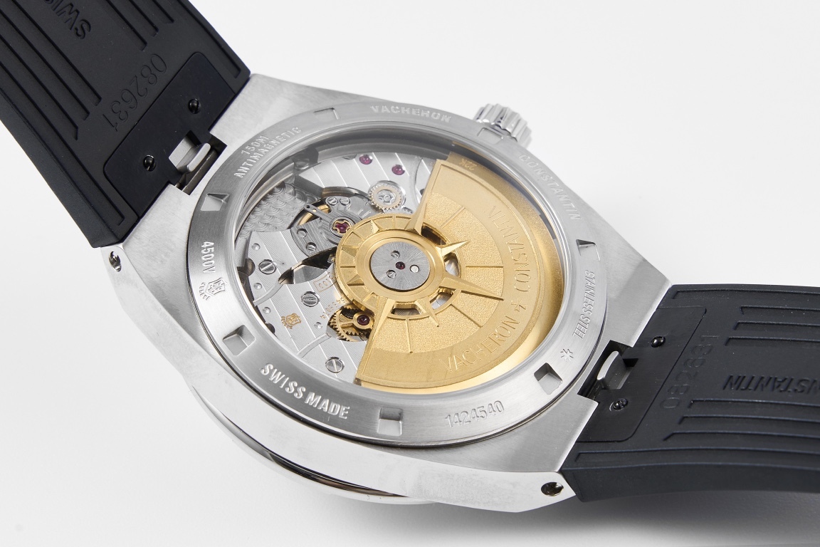 ヴァシュロン・コンスタンタン オーヴァシーズ 41mm
