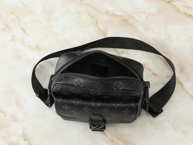 ルイ・ヴィトン「Louis Vuitton」Getaway メッセンジャーバッグ