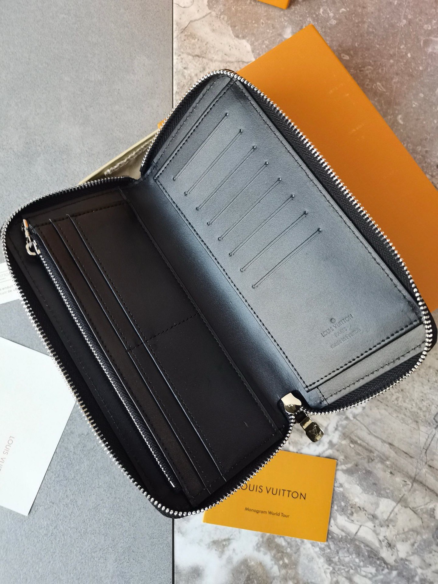 ルイ・ヴィトン ジッピー ウォレット･ヴァーティカル