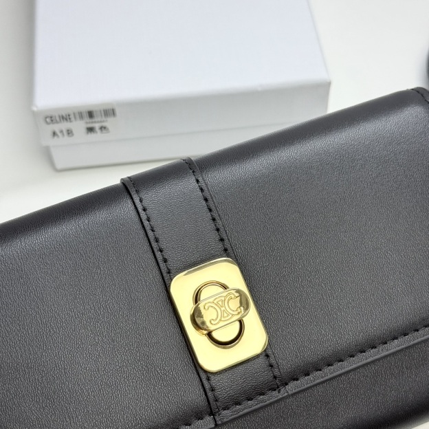 セリーヌ「Celine」ラージジップウォレット