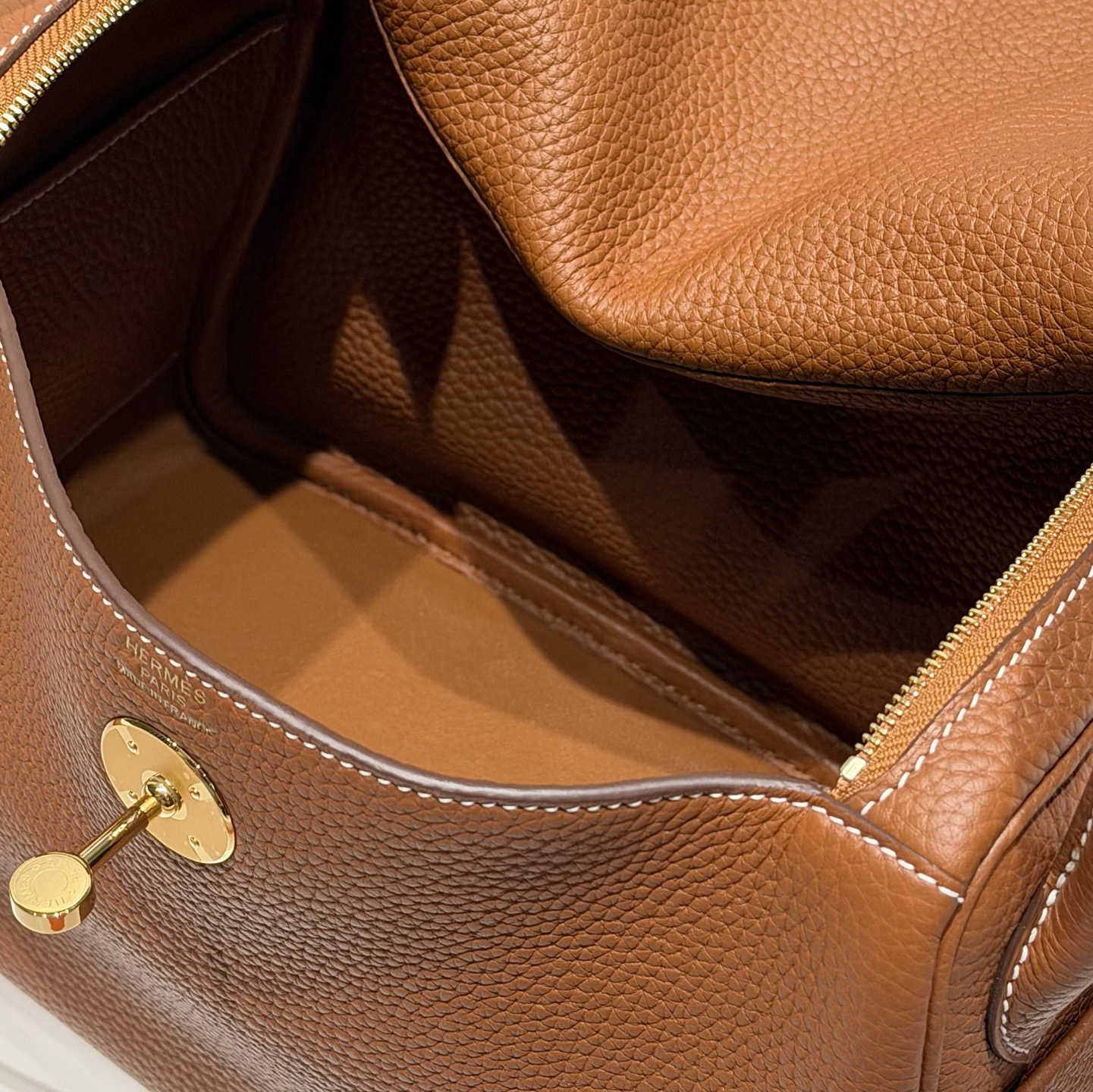 エルメス「Hermès」リンディショルダー 26 バッグ「Lindy Bag」