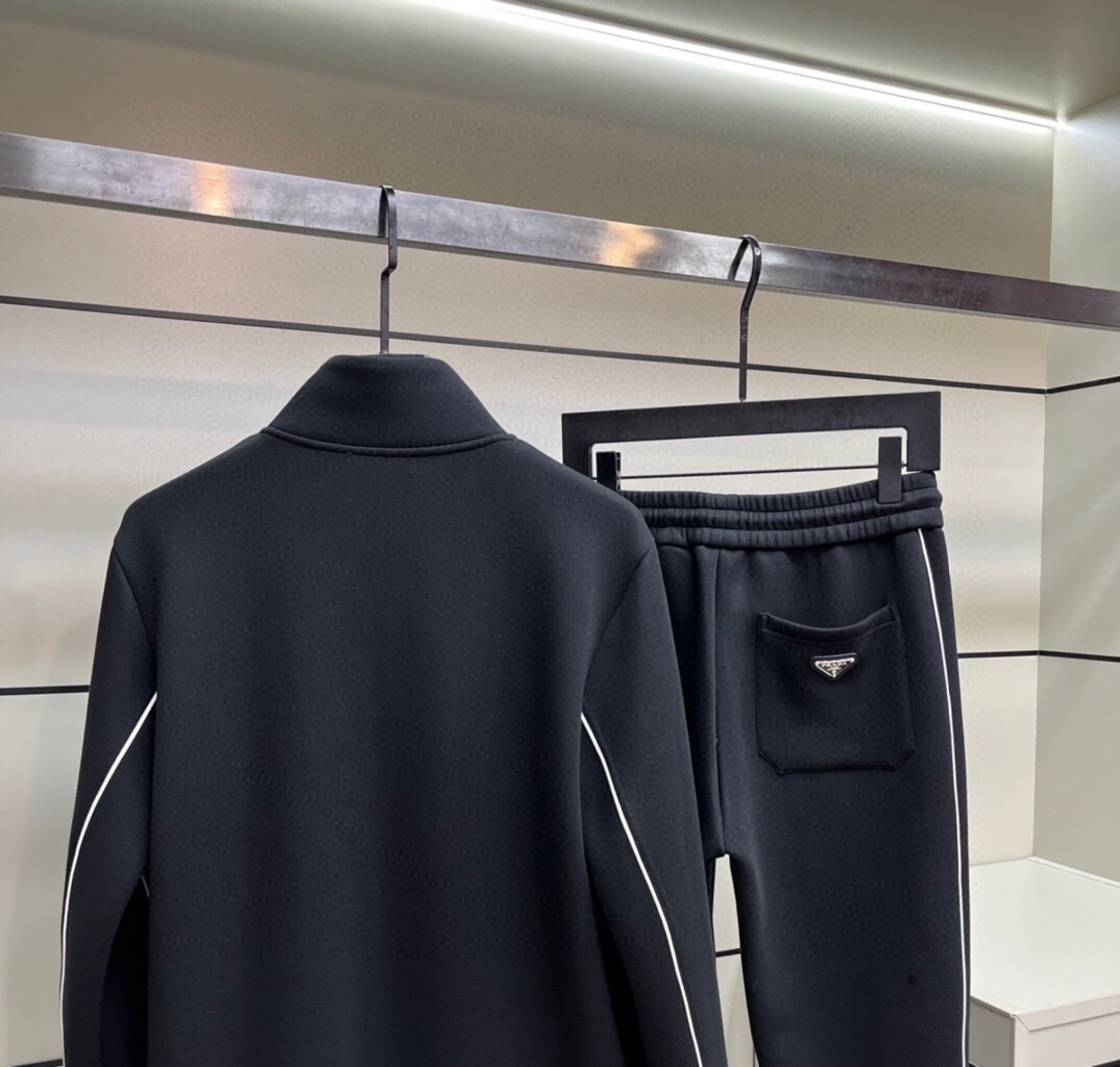 プラダ「Prada」メンズ  カジュアルスポーツセット