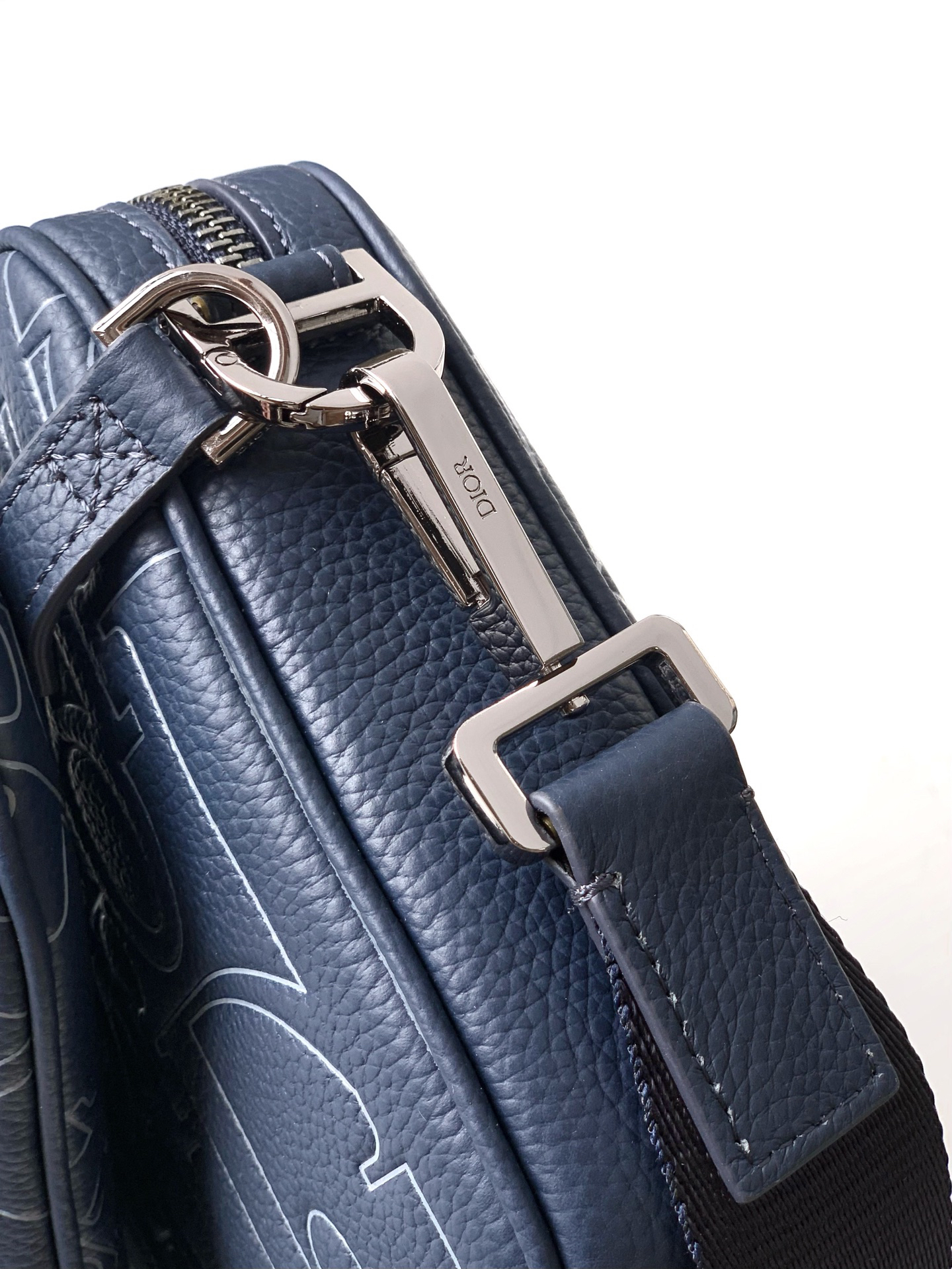 ディオール「Dior」サドル トリプル ポーチ ネイビー グラビティ アウトライン