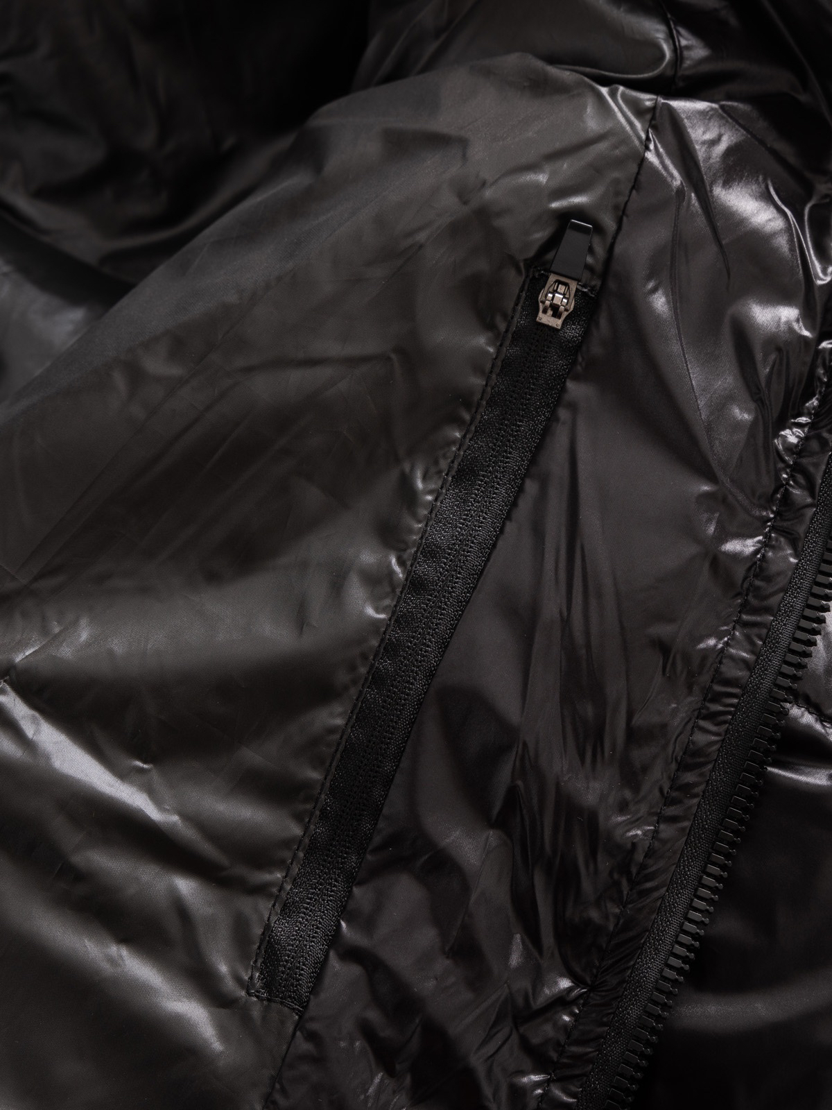 カナダグース Crofton メンズ フード付きダウンジャケット