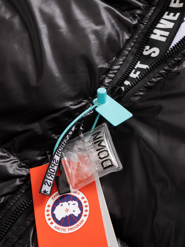 カナダグース Crofton メンズ フード付きダウンジャケット