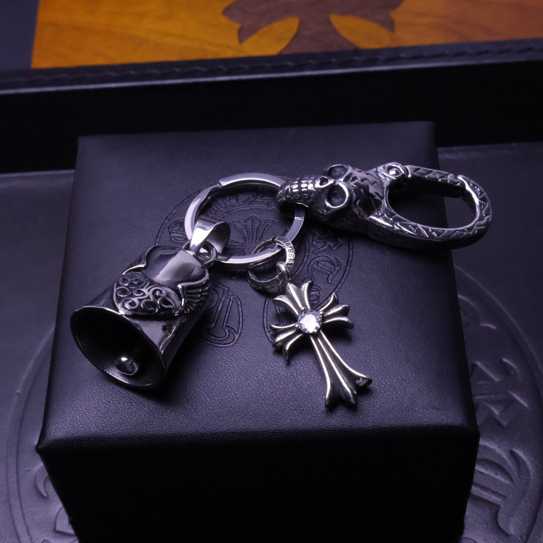 クロムハーツ「Chrome Hearts」キーホルダー＆バッグチャーム - トレンドシンボル